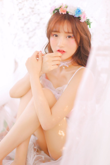 女士开襟乳液狂飙